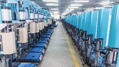 无胶更柔软：揭秘灵科超声波焊接如何重塑纸尿裤的安全新标准