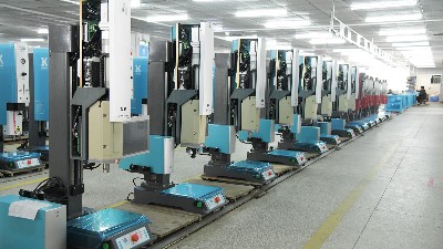 一步解决焊头下降速度不均难题，海尔曼超声波焊接机维护必看