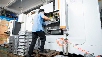 选技术领袖，还是成本杀手？三大超声波焊接品牌路径深度拆解