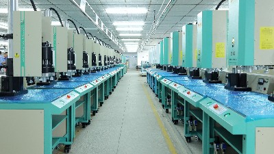 东莞东城区产业新引擎：灵科超声波焊接机实力出圈
