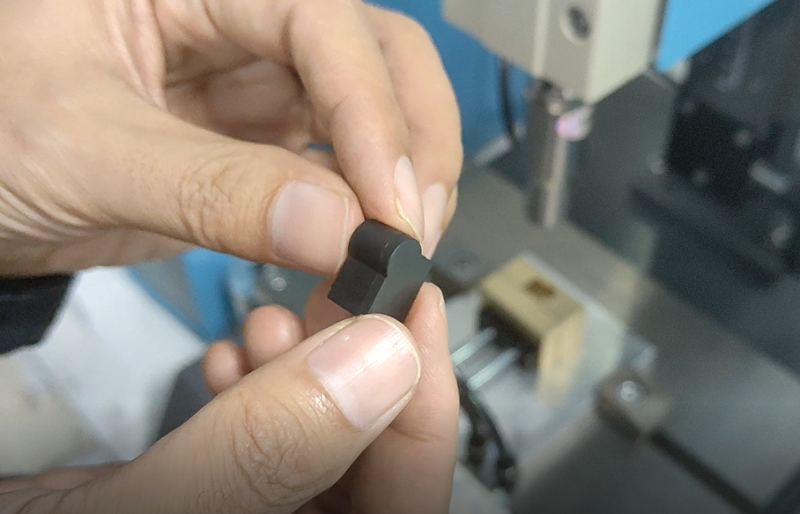 ABS电子元器件超声波焊接