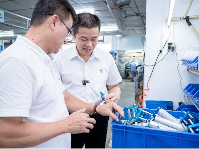 从产线到院校实验室:王森城率灵科超声波以技术赢得顶尖认可 从产线到院校实验室:王森城率灵科超声波以技术赢得顶尖认可