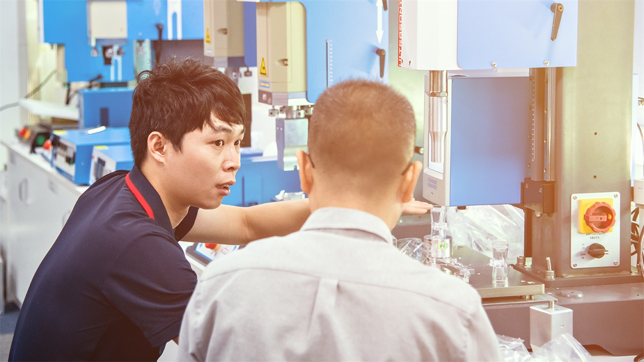 为何众多企业青睐清远超声波焊接机？答案在这里