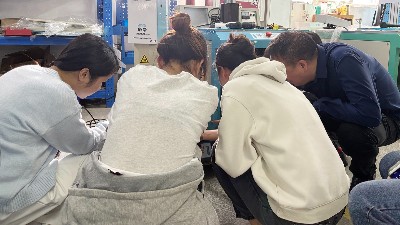 佛山三水区超声波焊接机这样保养，省下维修费就靠这几点！