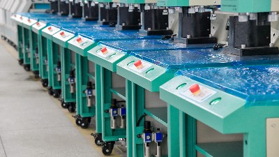 长江超声波焊接机焊接时间不稳定？灵科超声波团队四步解决！